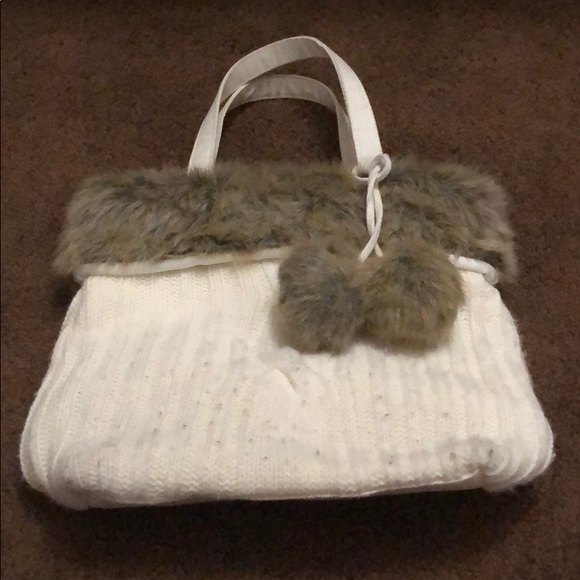 Furry sweater bag - Picture 1 of 1